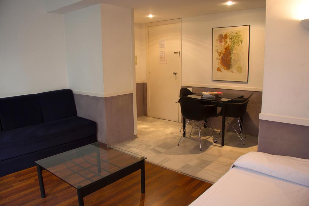 Apartamentos Descartes Barcelona Exteriér fotografie
