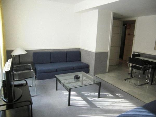 Apartamentos Descartes Barcelona Pokoj fotografie
